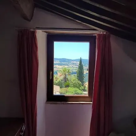 Private 2 Bedrooms In Centre Saturnia